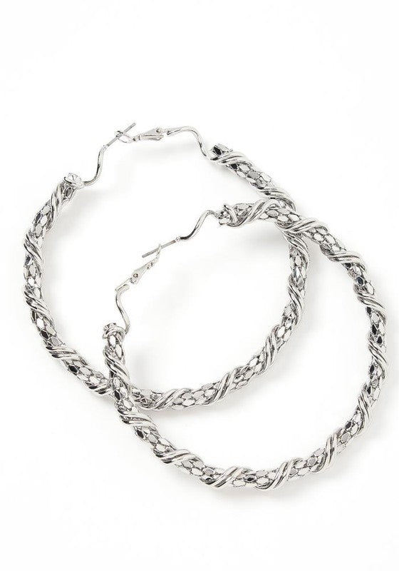 SOPHISTICATED TWISTED TEXTURED HOOPS