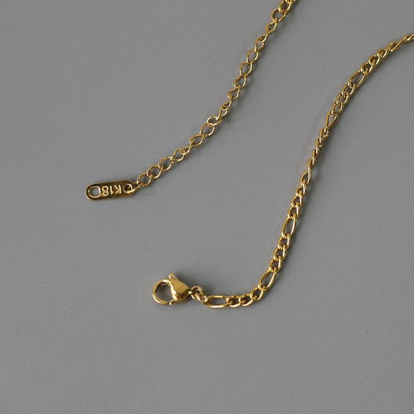 FACE SHAPE NECKLACE