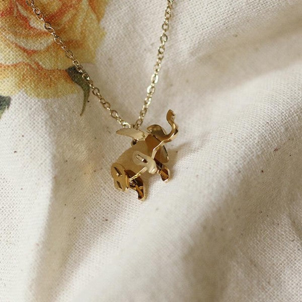 LUCKY ELEPHANT MOVABLE NECKLACE