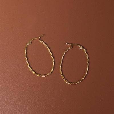 SIMPLE U-SHAPED EARRING