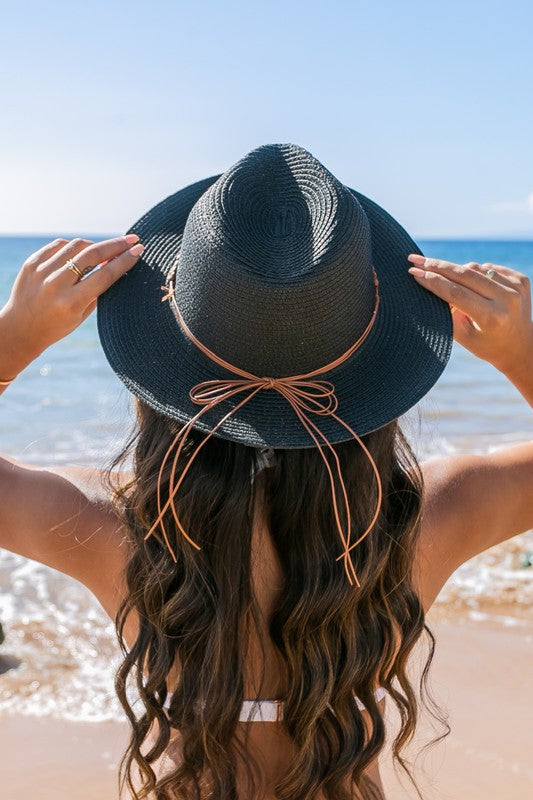 Sombrero Fedora Panamá de paja con cinturón de cuentas